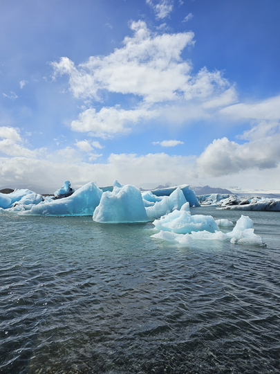 Klub Podróżnika: Islandia - kraina lodu i ognia