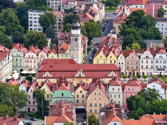 Dolny Śląsk i Łużyce - krainy parków, pałaców oraz przemysłu